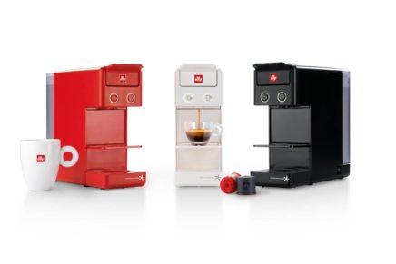 Illycaffè lunches a new coffee machine for the Millennials target
