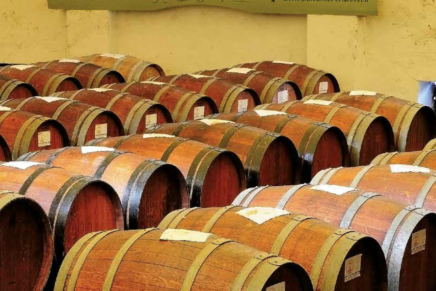Monari Federzoni makes Pgi balsamic vinegar of Modena since 1912